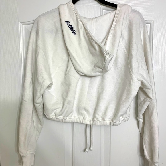 White sweater - Picture 2 of 2